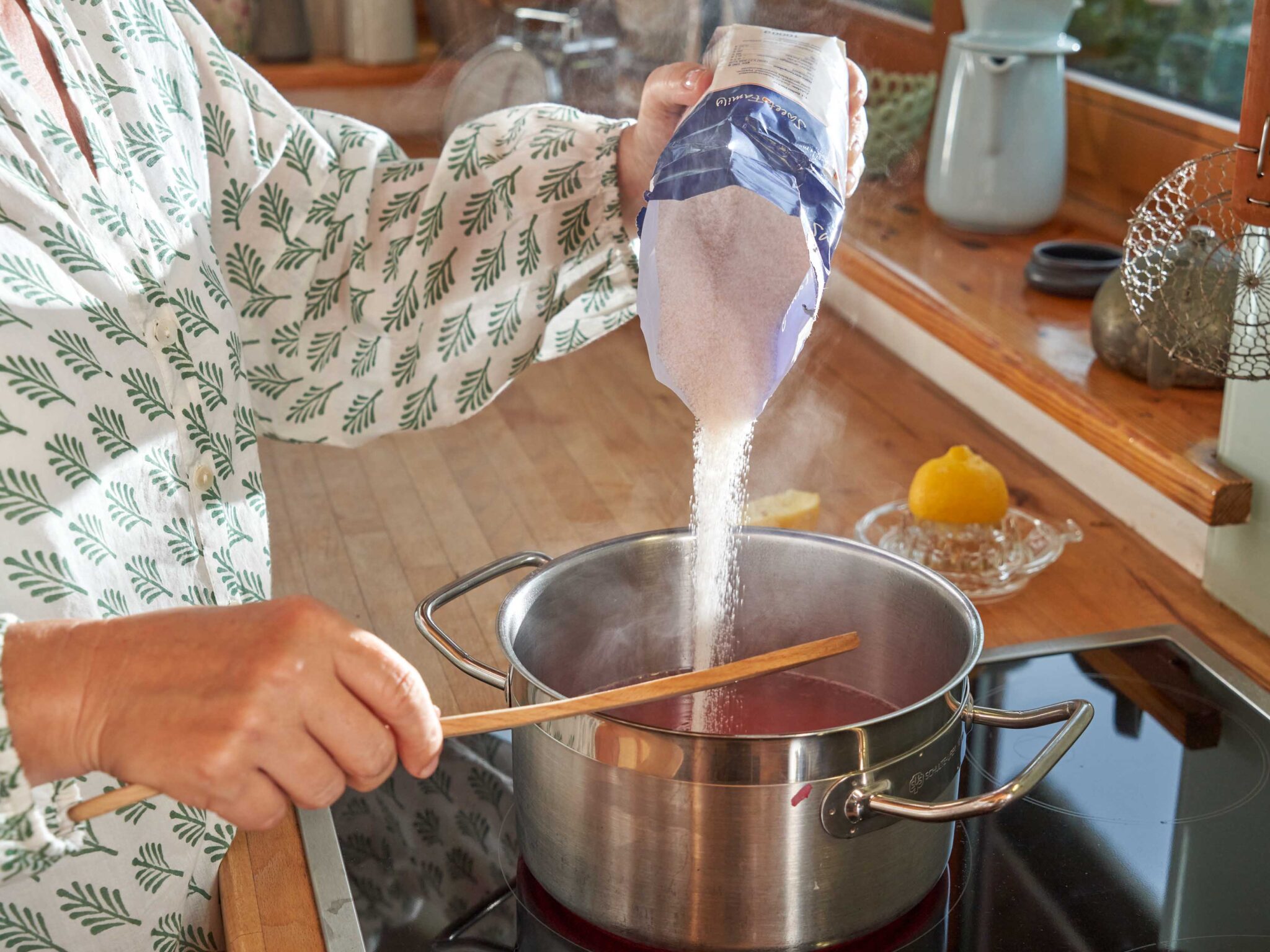 Duftiges Rezept: Selbst gemachtes Rosengelee - Gern im Garten