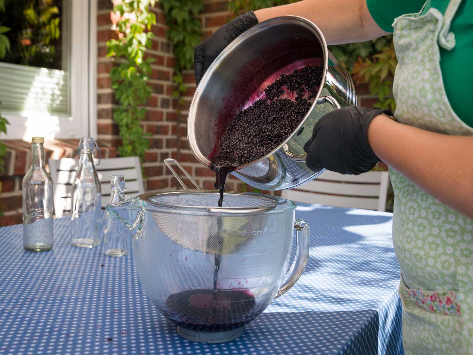 Rezept für einen leckeren Holunderbeersaft